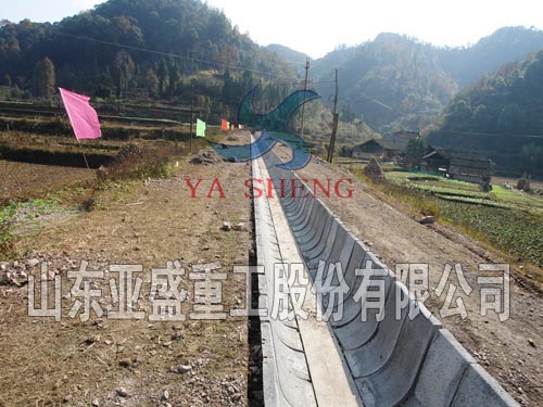 湖北荊門(mén)客戶使用LZYC-1型成型機(jī)生產(chǎn)構(gòu)件